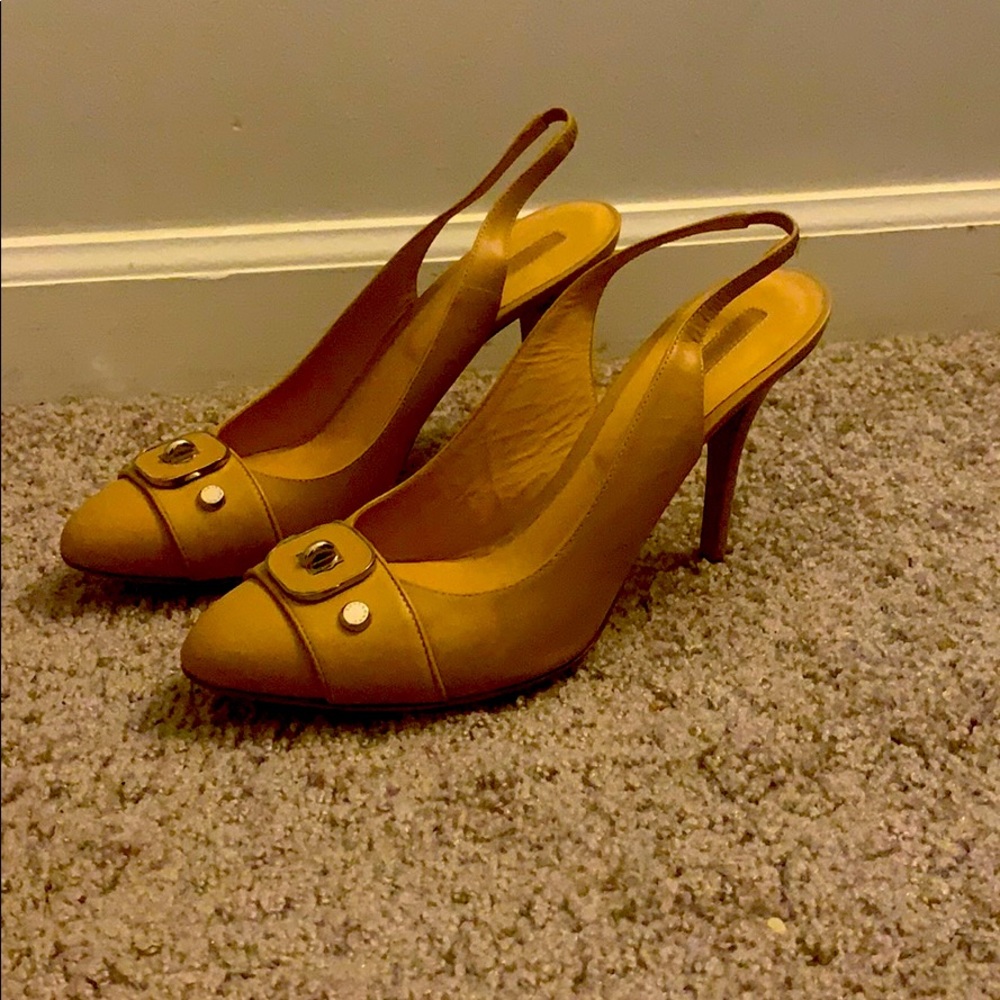 Longchamp Beige High heels